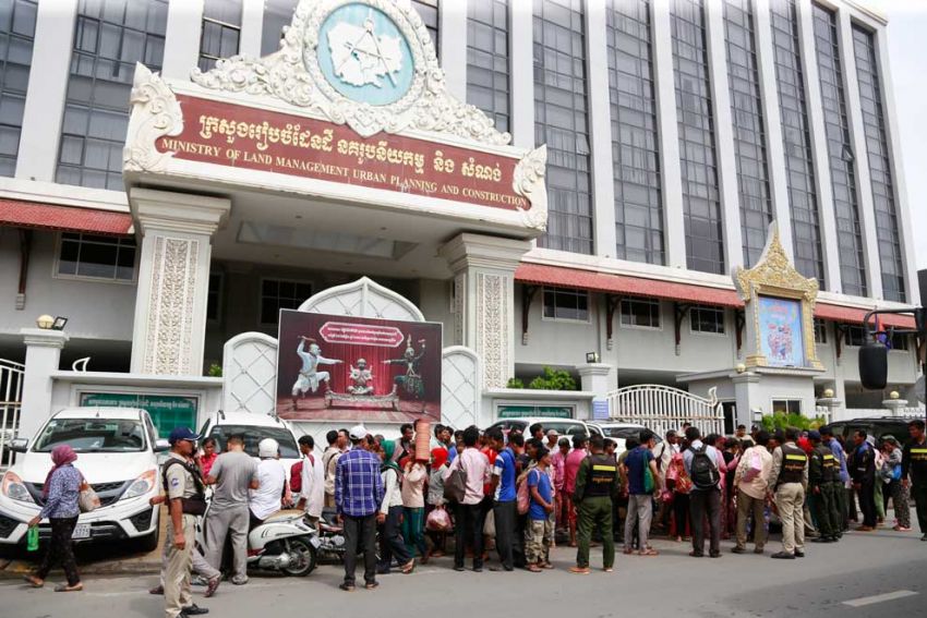 Woman seriously injured in clash with authorities