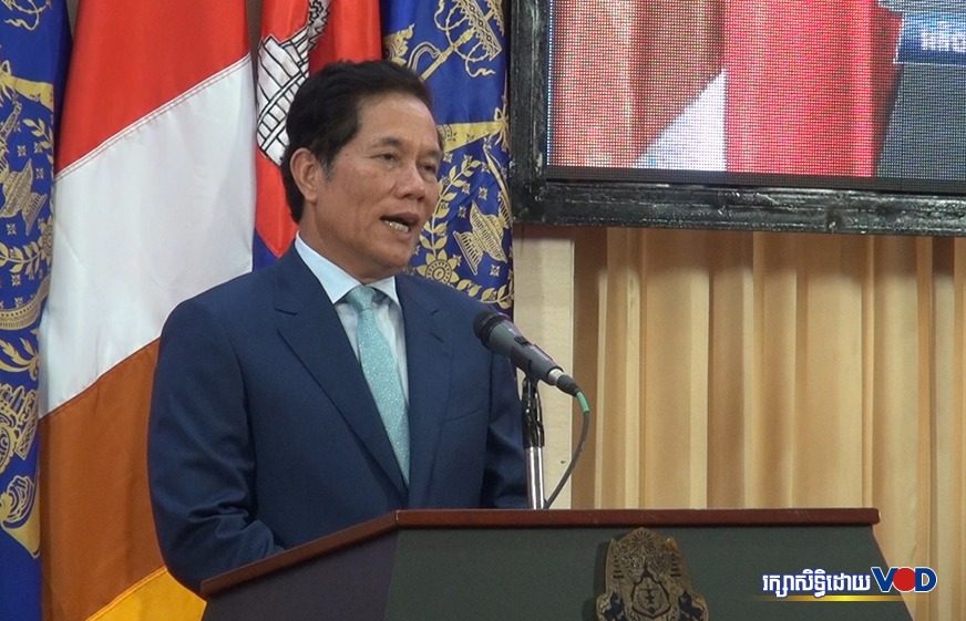 លោក ឃួង ស្រេង ​ថា​វិវាទ​​ដី​ធ្លី​​នៅ​​ភ្នំពេញ​​ងាយ​​ដោះ​ស្រាយ​​បើ​​គ្មាន​​ការ​អុជ​​អាល​​ពី​​អ្នក​នយោបាយ​​