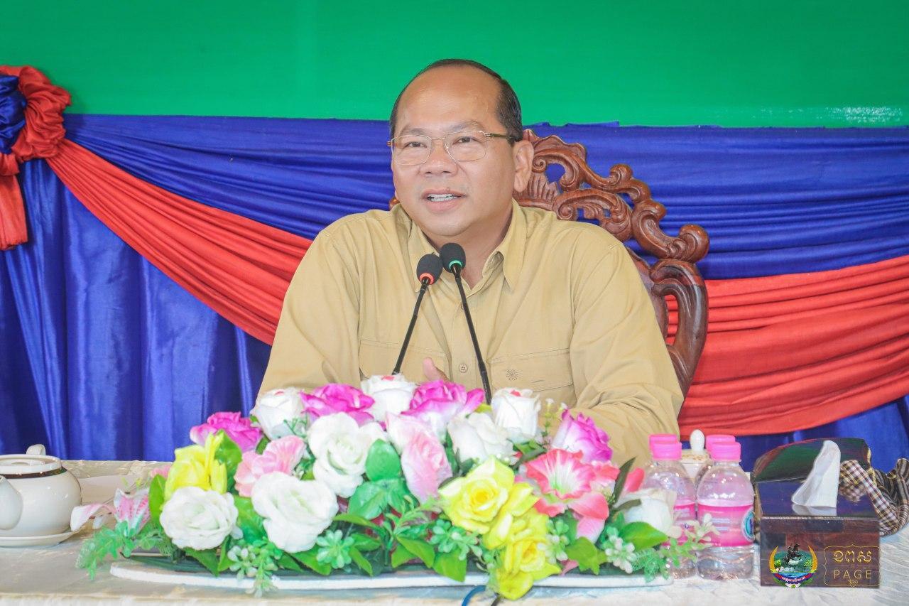 ថ្ងៃនេះ! អភិបាលខេត្តពោធិ៍សាត់ ប្រើប្រាស់តួនាទីទៅតាមឋានានុក្រមគ្រួសារ ដោះស្រាយបញ្ហាជូនប្រជាពលរដ្ឋ បាន៤១ករណី