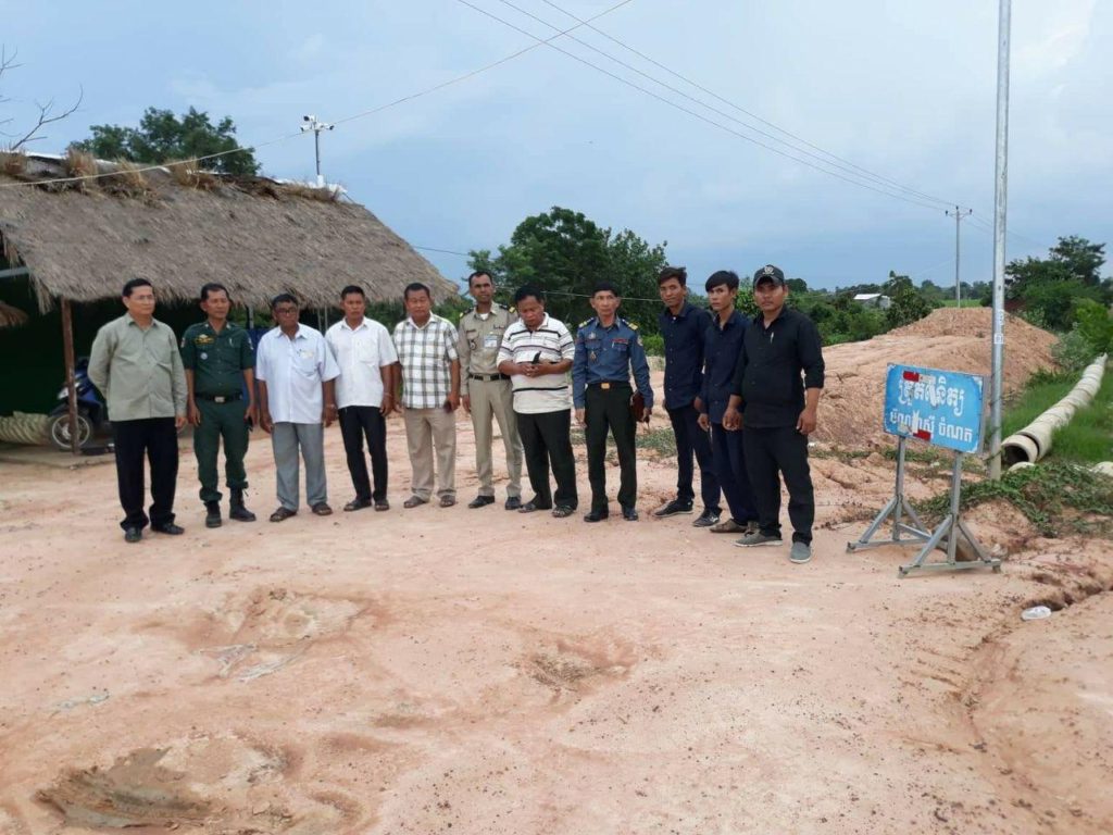 ​រដ្ឋបាល​ឃុំ​និង​ថ្នាក់ស្រុក​ថា​មានការ​បន្ត​ចាក់ដី​លុប​ចំណីផ្លូវ​និង​កម្មសិទ្ធិ​អ្នកដទៃ​