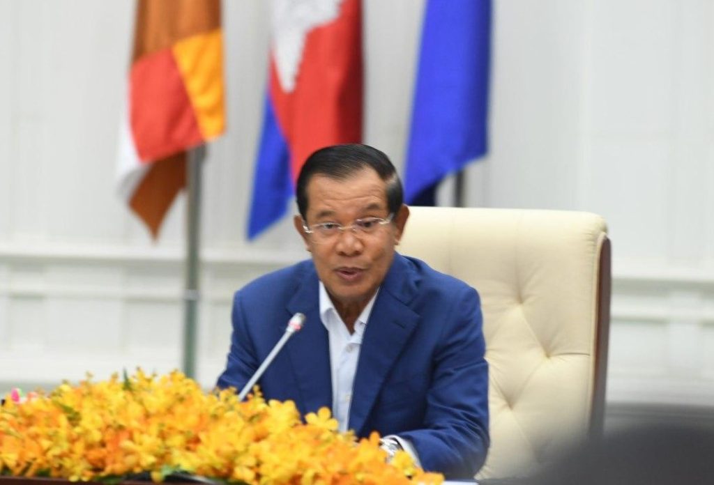 ​សម្តេច​ហ៊ុនសែន​បញ្ជា​ឲ្យ​លោក វ៉ា គឹមហុង ចុះទៅ​ជួប​ប្រជាជន​នៅ​ខេត្ត​ត្បូងឃ្មុំ​ដែល​បាន​អះអាងថា​បាត់​ដី​