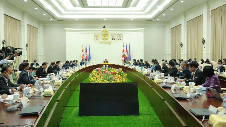 របាយការណ៍​ឧត្តមក្រុមប្រឹក្សា​ដាក់​ទៅ​លោក​ ហ៊ុន សែន ៩០% ​គឺ​រឿង​វិវាទ​ដីធ្លី